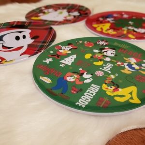 Disney Kitchen Mickey Christmas Melamine Plates Set Of 4 Poshmark